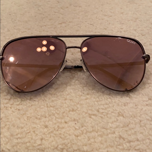 Quay Aviator Classic Sunglasses Outer Black Frame Deep Rose Lens main image 4